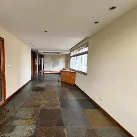 Rent this 2 bed apartment on Rua Tomás Gonzaga in Lourdes, Belo Horizonte - MG