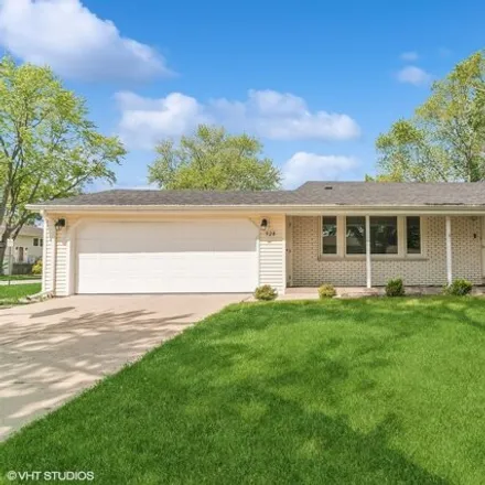 Buy this 3 bed house on 910 Beechwood Road in Buffalo Grove, IL 60089