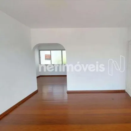 Rent this 3 bed apartment on Vila Nobre in Rua Doutor José Serafim, Graça