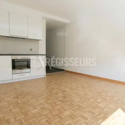 Rent this 1 bed apartment on Stand in Boulevard Georges-Favon, 1204 Geneva