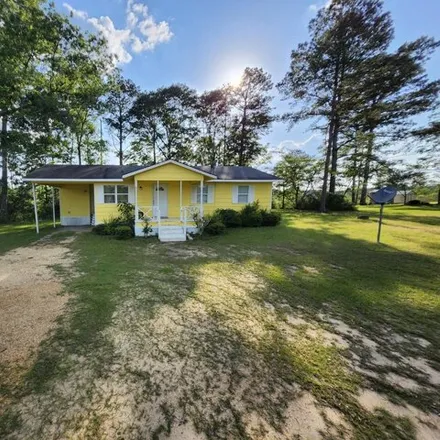 Buy this 3 bed house on 403 Dan Easterling Road in Covington County, MS 39428
