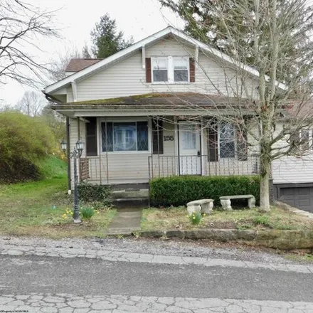 Buy this 4 bed house on 137 Roosevelt Avenue in Masontown, Preston County