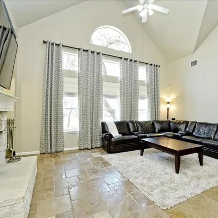 Image 9 - 1301 Becca Teal Place, Round Rock, TX 78681, USA - House for sale