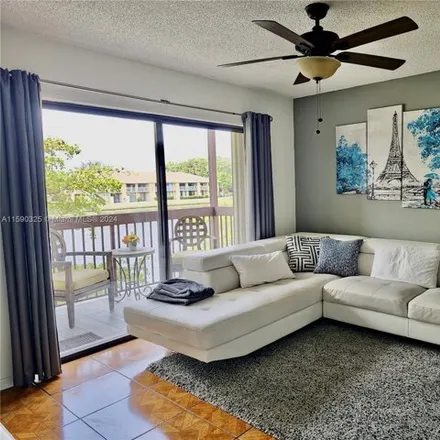 Buy this 2 bed condo on 485 NW 210th St Apt 206 in Miami Gardens, Florida
