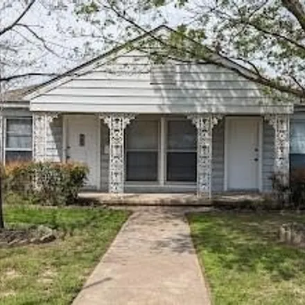 Rent this 3 bed house on 3131 Ouida Avenue in Dallas, TX 75211