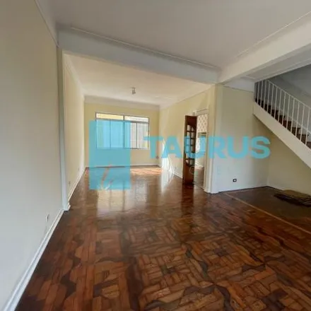 Rent this 3 bed house on Rua Alabastro 423 in Liberdade, São Paulo - SP