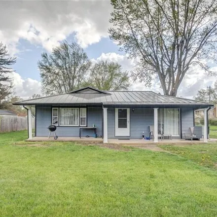 Image 1 - 700 Hollywood Heights Rd, Caseyville, Illinois, 62232 - House for sale