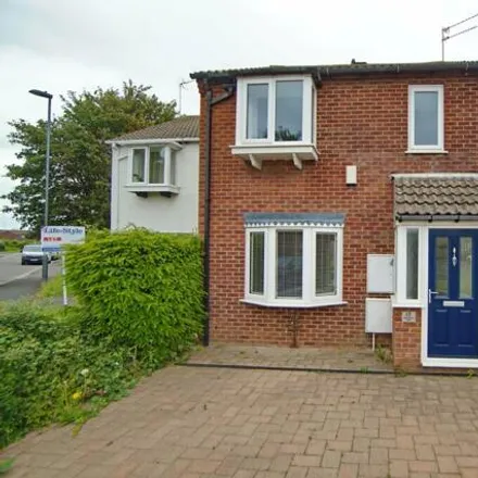 Rent this 3 bed duplex on 85 Sandringham Road in Stoke Gifford, BS34 8PZ