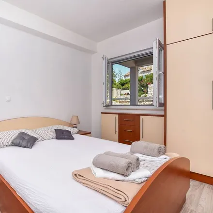 Image 4 - Igrane, Split-Dalmatia County, Croatia - Apartment for rent