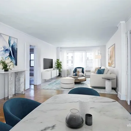 Buy this studio apartment on 205 EAST 77TH STREET 8AJ in New York
