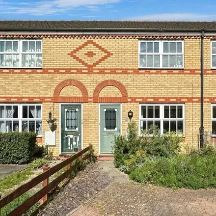 Buy this 2 bed townhouse on Kestrel Close in Cottenham, CB24 8AN