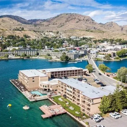 Image 3 - Grandview on the Lake, 322 West Woodin Avenue, Chelan, Chelan County, WA 98816, USA - Condo for sale