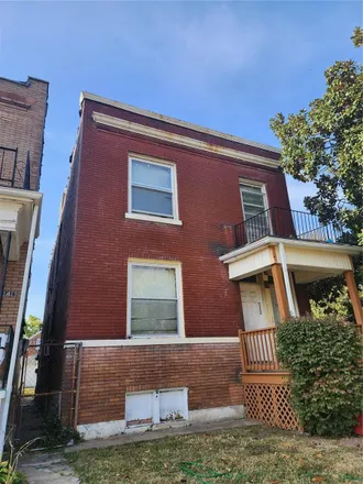 Buy this studio duplex on 1421 Granville Place in Saint Louis, MO 63112