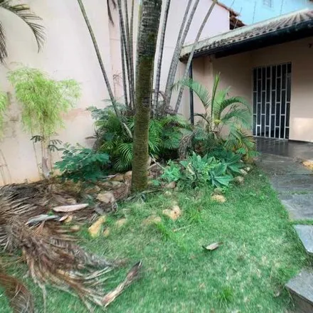 Buy this 4 bed house on Rua Pastor Achilles Barbosa in Palmares, Belo Horizonte - MG