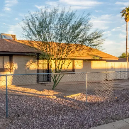 Image 4 - 4050 West Burgess Lane, Phoenix, AZ 85041, USA - House for sale