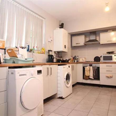 Rent this 1 bed apartment on Hobart Street in Leicester, LE2 0LB