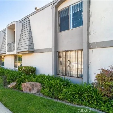 Buy this 1 bed condo on 5530 Ackerfield Ave Unit 302 in Long Beach, California