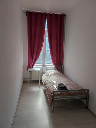 Image 1 - Avenue de l'Hôpital Français - Frans Gasthuislaan 12, 1083 Ganshoren, Belgium - Room for rent