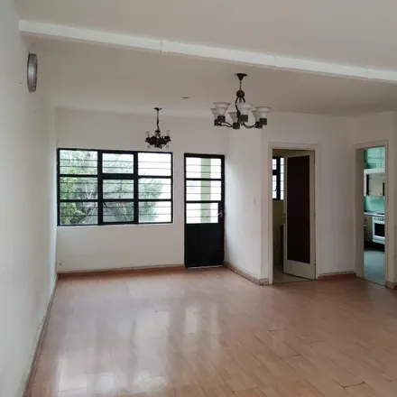 Rent this studio house on Calle Manuel Gómez Pedraza 400 in 50060 Toluca, MEX