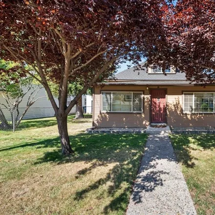 Buy this 2 bed house on 133 North Knox Street in Star, ID 83669