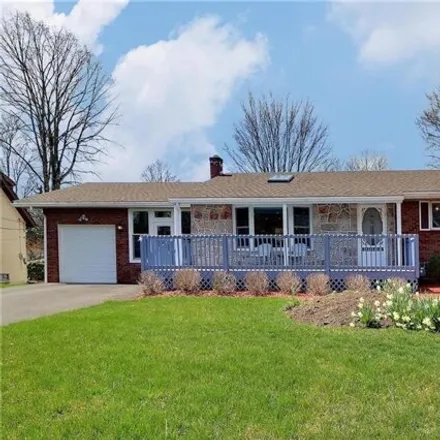 Buy this 4 bed house on 1619 North 5th Street in Arlington Heights, Monroe County