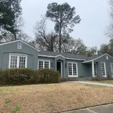 Buy this studio house on 936 Fairview Street in Jackson, MS 39202