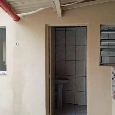 Rent this 2 bed house on Praça Luigi Ticiano in Vila Formosa, São Paulo - SP