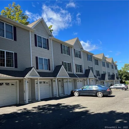 Image 3 - 89 Chipman Street, Town Plot Hill, Waterbury, CT 06708, USA - Condo for sale