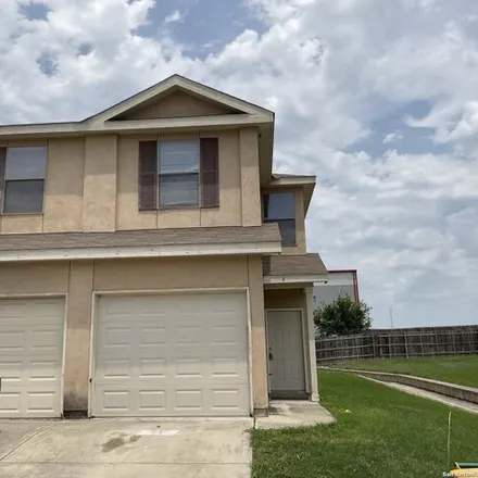 Image 1 - 10800 Mathom Landing, Universal City, Bexar County, TX 78148, USA - Townhouse for rent