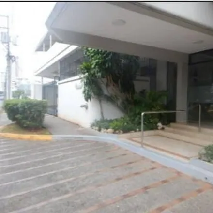 Buy this 3 bed apartment on Todo a Dollar in Avenida Samuel Lewis, Obarrio