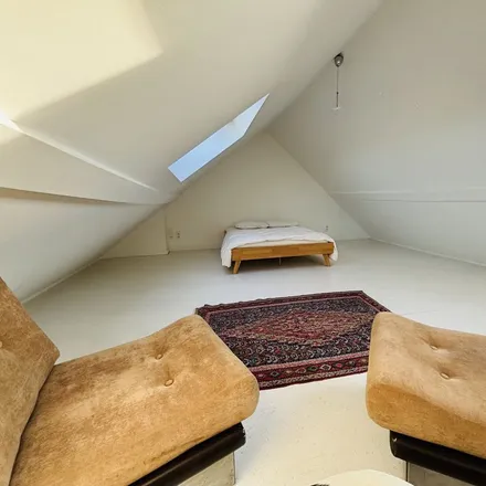 Rent this 3 bed apartment on Rue Général Leman - Generaal Lemanstraat 120 in 1040 Etterbeek, Belgium