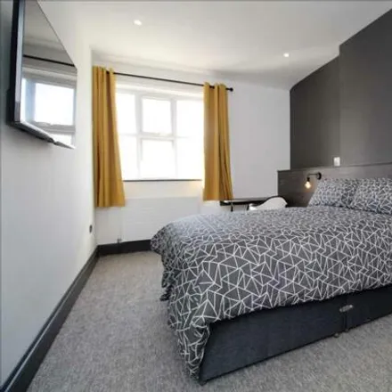 Image 3 - Tavistock Place, Plymouth, PL4 8AU, United Kingdom - Room for rent