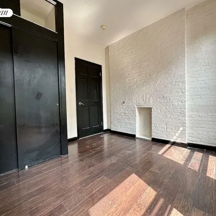 Image 3 - 350 East 91st Street, New York, NY 10128, USA - Apartment for rent