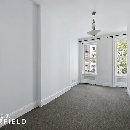 Image 4 - 526 East 87th Street, New York, NY 10128, USA - Townhouse for rent