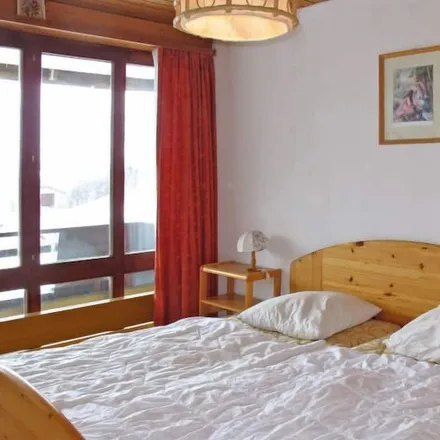 Rent this 2 bed apartment on Route de Thyon in 2305 Vex, Switzerland