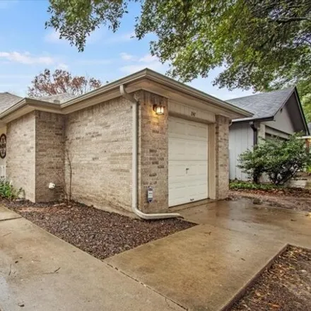 Image 3 - 2227 Redwing Way, Round Rock, TX 78664, USA - House for sale