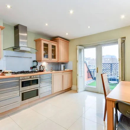 Rent this 2 bed apartment on Queen's Gate Place in London, SW7 5HD