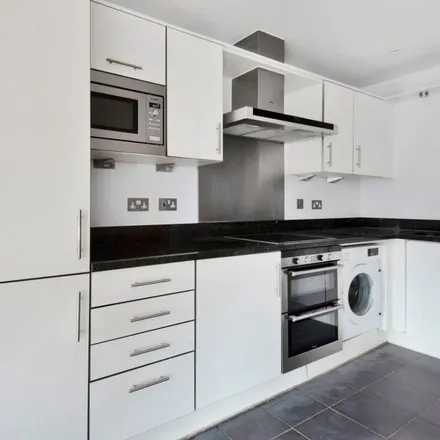Rent this 2 bed apartment on A308 in Clewer Village, SL4 3FE