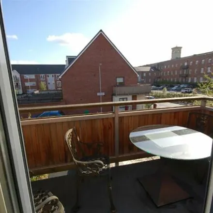 Image 8 - Highmarsh Crescent, Manchester, M20 2AN, United Kingdom - Townhouse for sale