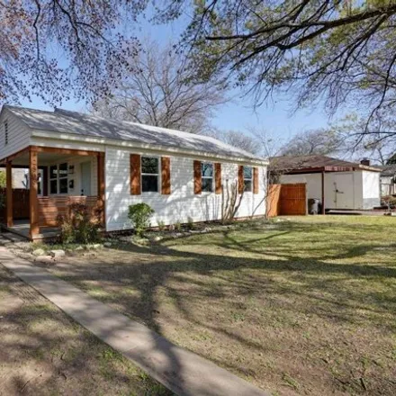 Buy this 3 bed house on 2509 Littlepage St in Fort Worth, Texas