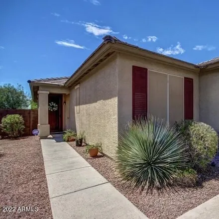 Image 2 - 7812 South 68th Drive, Phoenix, AZ 85339, USA - House for sale