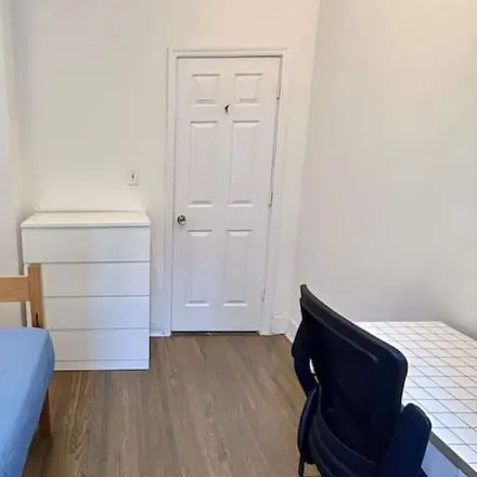 Rent this 3 bed apartment on Hoboken