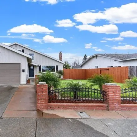 Buy this 4 bed house on 1191 Mockingbird Lane in Fairfield, CA 94533