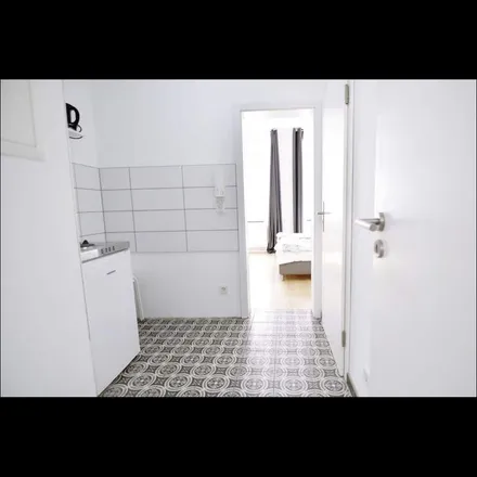 Rent this 1 bed apartment on Arminiusstraße 3 in 50679 Cologne, Germany