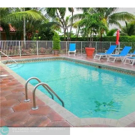 Image 3 - 4813 Northeast 21st Avenue, Coral Ridge Isles, Fort Lauderdale, FL 33308, USA - Duplex for rent