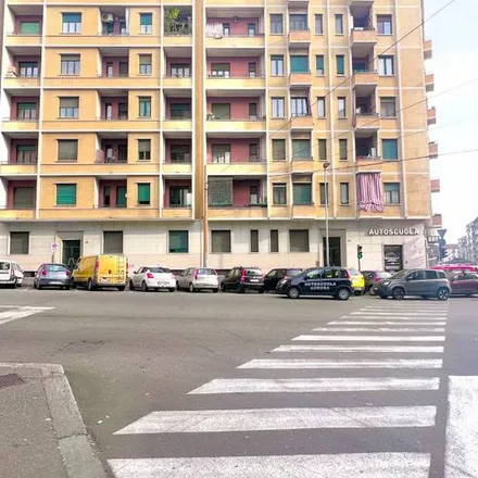 Image 3 - Via Francesco Cigna 97, 10155 Turin TO, Italy - Apartment for rent