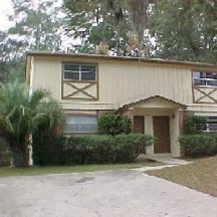 Rent this 2 bed house on 2406 Ramblewood Court in Tallahassee, FL 32303
