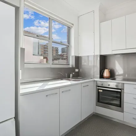 Image 6 - Fairlight Street, Fairlight NSW 2095, Australia - Apartment for rent
