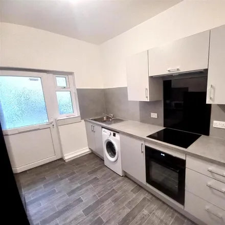 Rent this 2 bed apartment on Holden Court in Moorgate Street, Nottingham