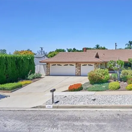Buy this 4 bed house on 1761 Mulberry Avenue in Upland, CA 91784